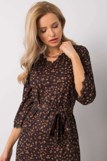 Coralie must kleit 2