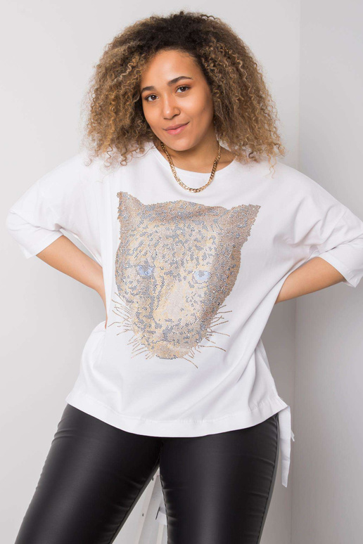 Valge pluss suuruses pluus Darreni...