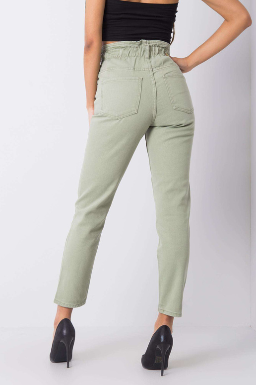 Khakivärvi kõrge vöökohaga teksad...