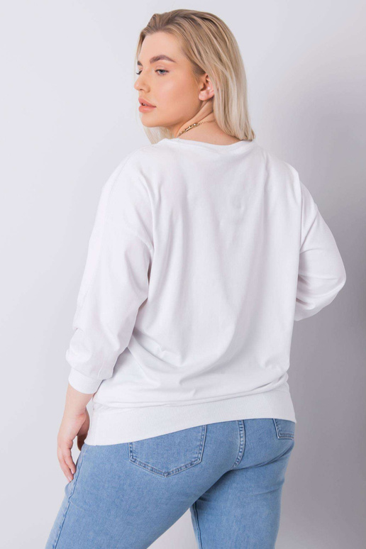 Valge pluss suuruses pluus Messina...