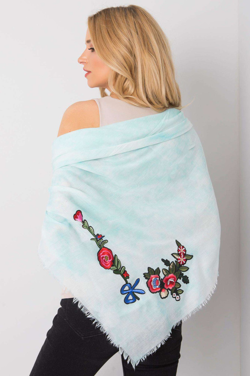 Mündipleed triipudega