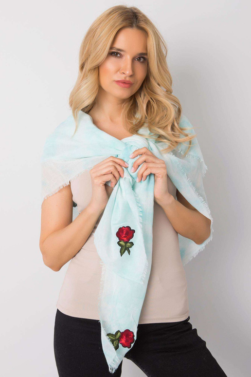 Mündipleed triipudega