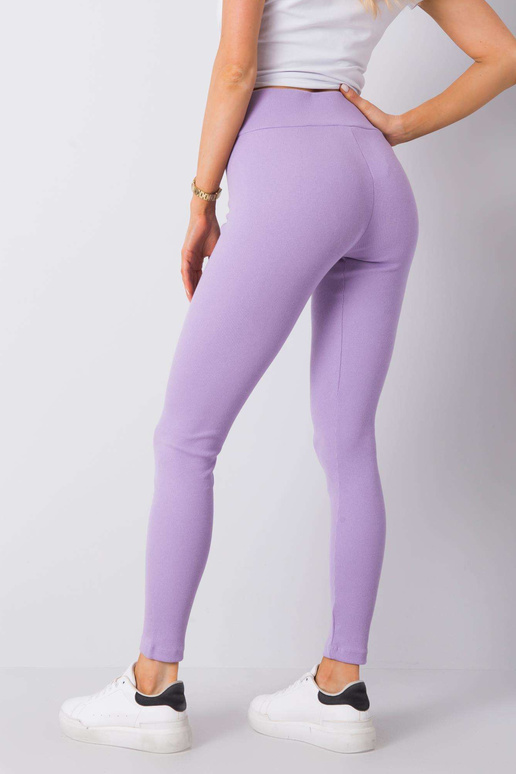 Lillad Sanja soonikkoes retuusid