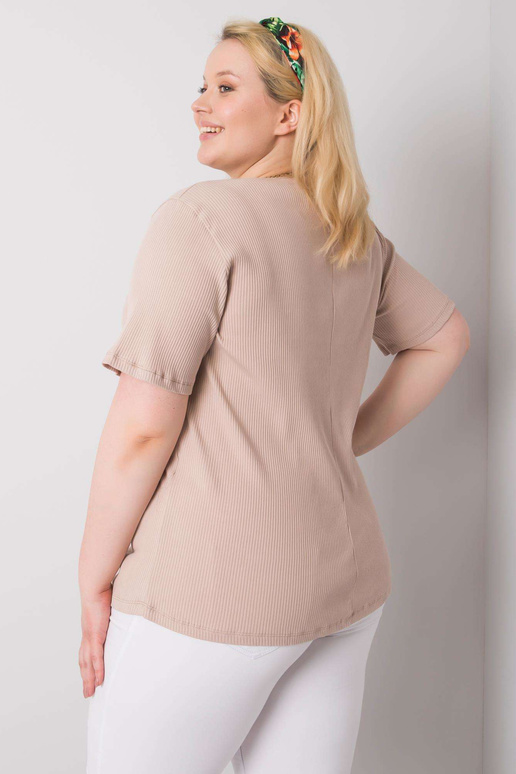 Beež pluss suuruses pluus Stella