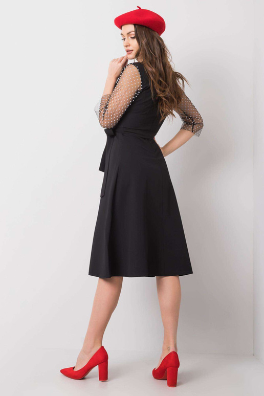 Must Ava kleit Must Ava kleit