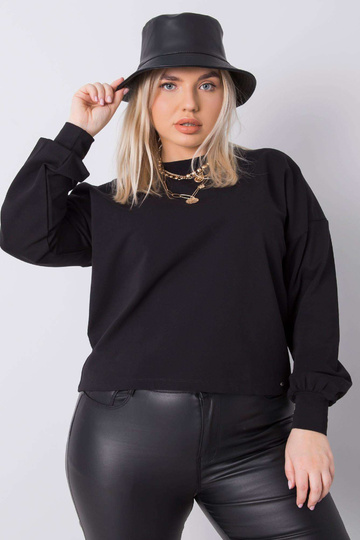 Must pluss suuruses...