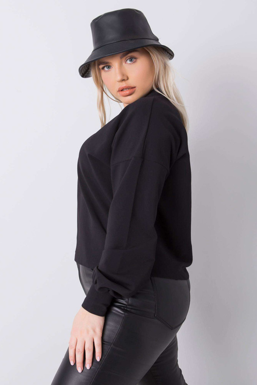 Must pluss suuruses dressipluus...