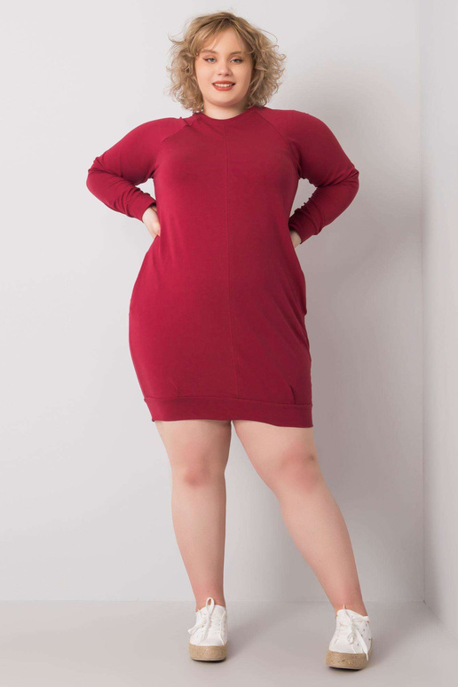 Burgundia kleit pluss suuruses Ariadne