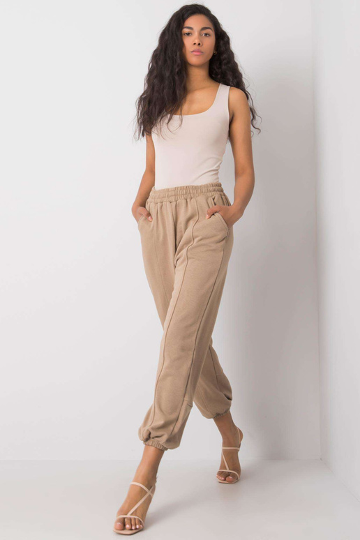 Tumebeežid dressipüksid Maye