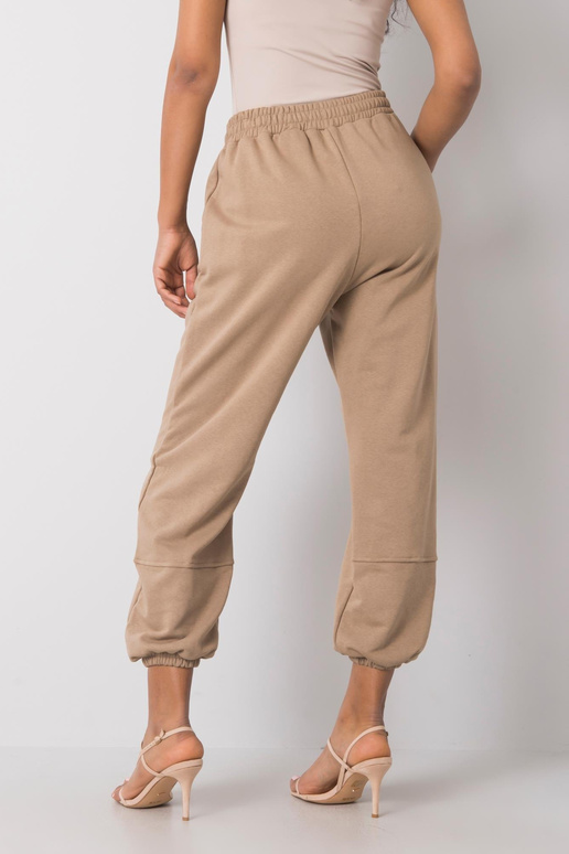 Tumebeežid dressipüksid Maye