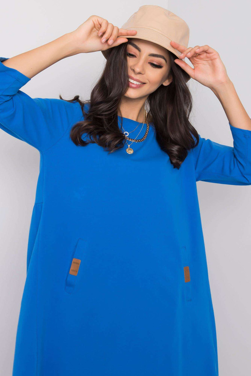 Tumesinine Dalenne ümarkaelusega kleit Tumesinine Dalenne ümarkaelusega kleit