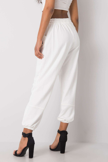 Richelle valged dressipüksid 2