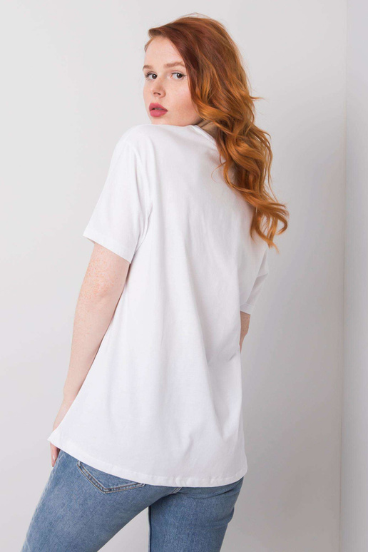 Valge naiste T-särk aplikatsiooniga...