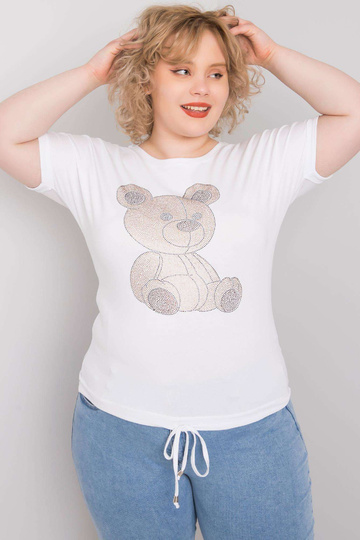 Valge pluss suuruses pluus...