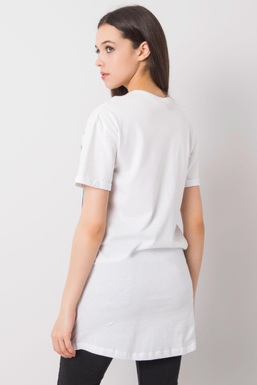 Valge tuunika trükiga... 2