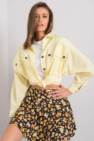 Kollane taskutega särk... 2