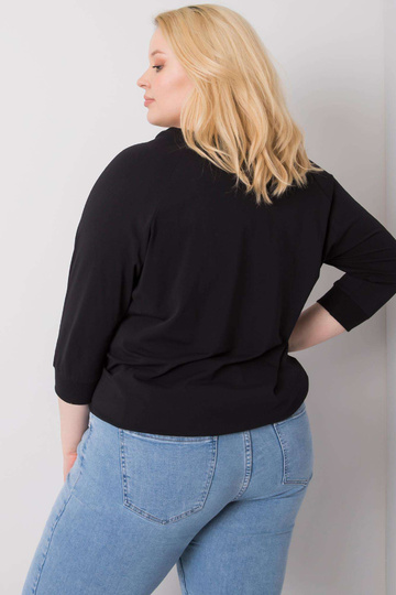 Must pluus Rosie kirjaga 2