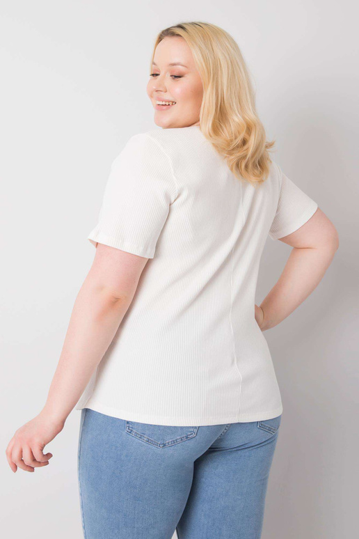 Ecru pluss suuruses soonikpluus Stella