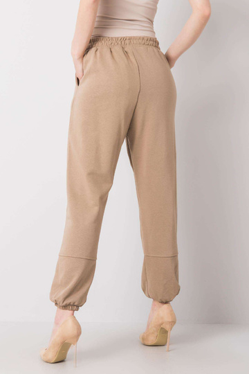 Tumebeežid Richelle...