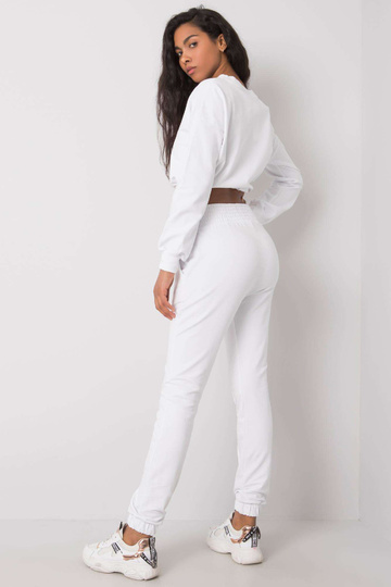 Valge vabaaja komplekt... 2