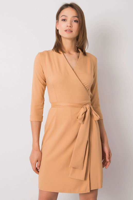 Tumebeež kleit lipsuga Edelie