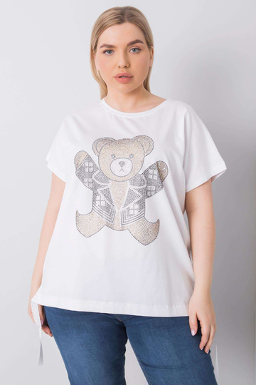 Valge pluss suuruses pluus...