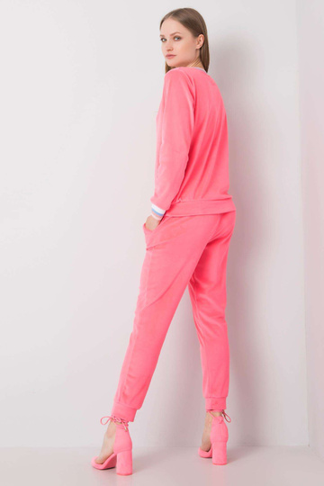 Roosa sametkomplekt Esti... 2