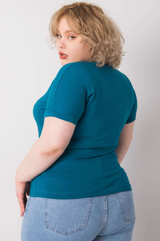 Suures suuruses kivikestega merepluus...