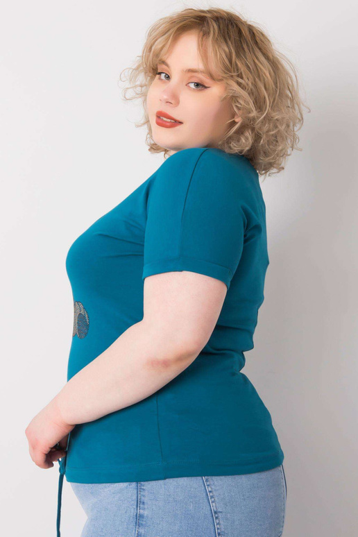 Suures suuruses kivikestega merepluus...