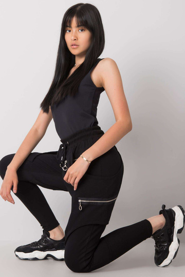 Megan mustad dressipüksid