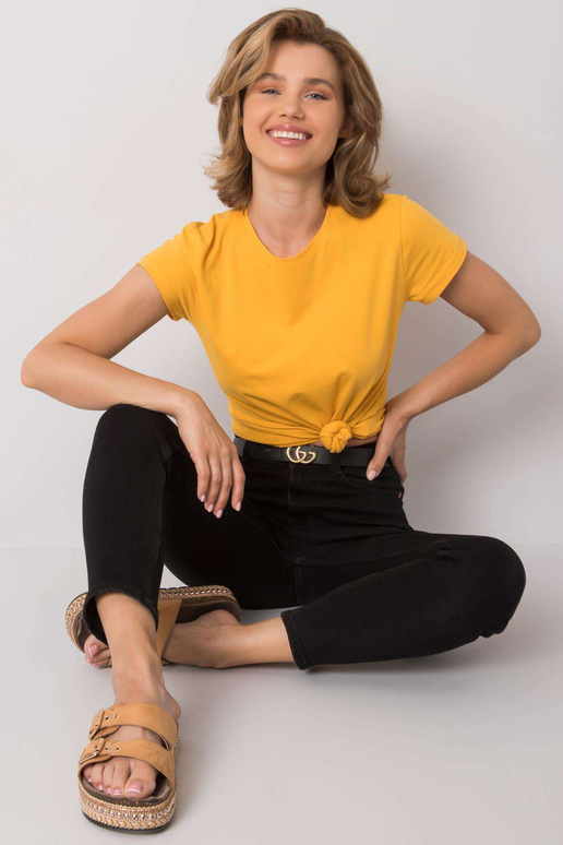 Kahvatuoranž virsikuvärvi T-särk Kahvatuoranž virsikuvärvi T-särk