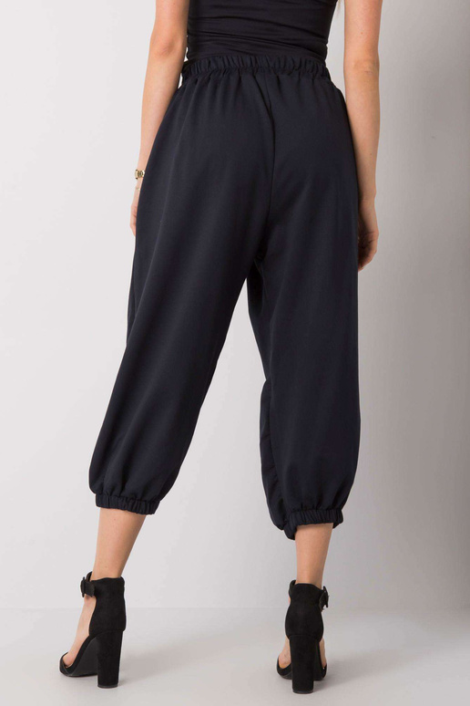 Meresinised Ferro laia säärega...