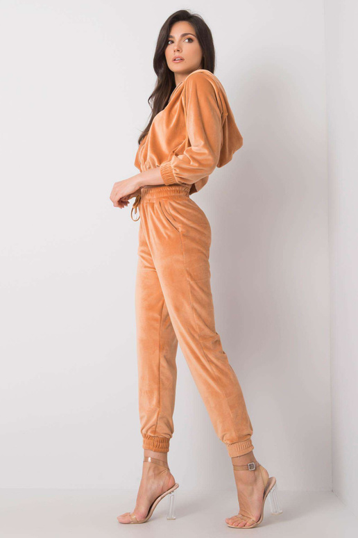 Kaameli veluurkomplekt Maddalena