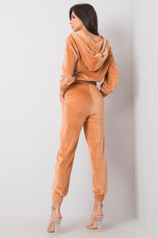 Kaameli veluurkomplekt Maddalena