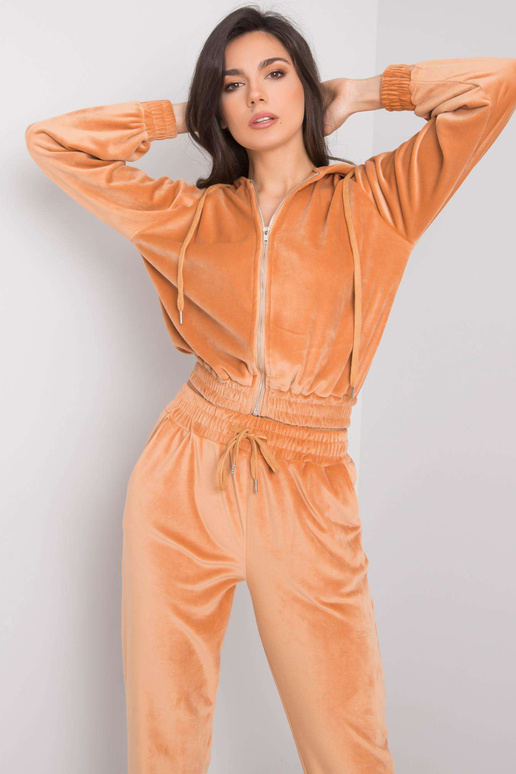 Kaameli veluurkomplekt Maddalena