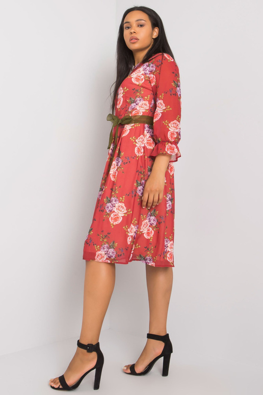 Burgundia suures suuruses lilleline...