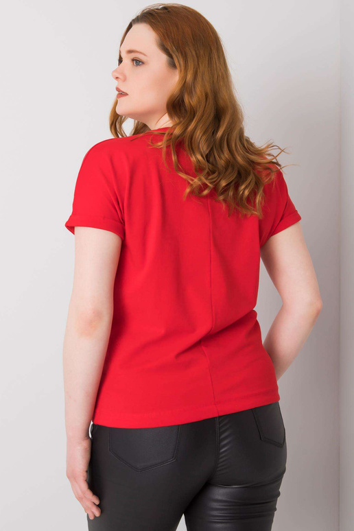 Punane pluss suuruses kividega pluus...