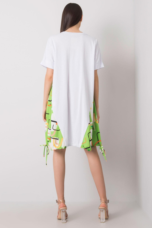 Valge ja roheline kleit Ebba kirjaga