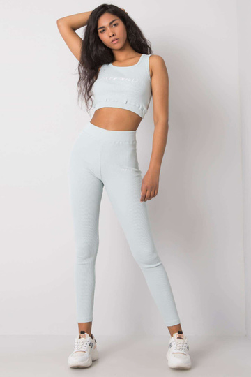 Helesinine spordikomplekt...