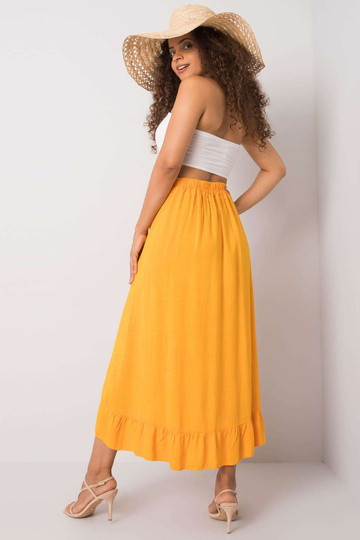 Oranž seelik köitmisega...