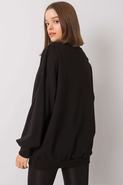 Must dressipluus kirjaga Adelynn