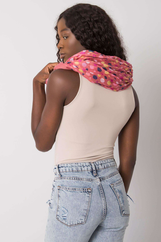 Määrdunud roosa naiste täppidega tropp