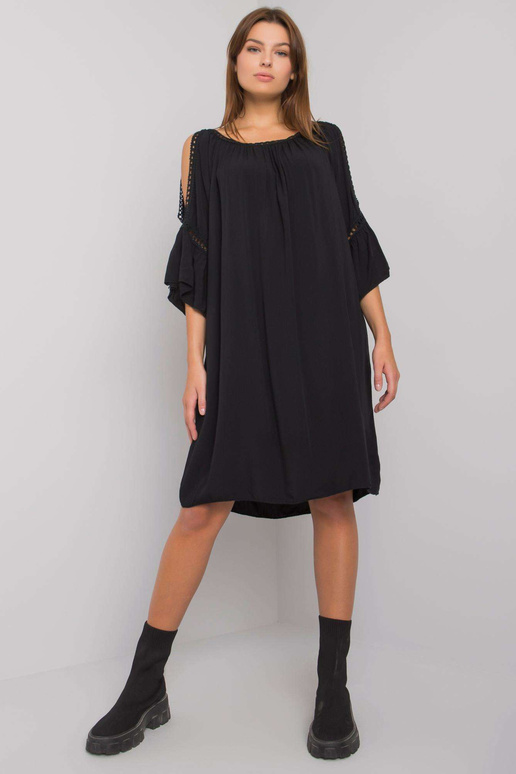 Must väljalõigetega kleit Marielle... Must väljalõigetega kleit Marielle...