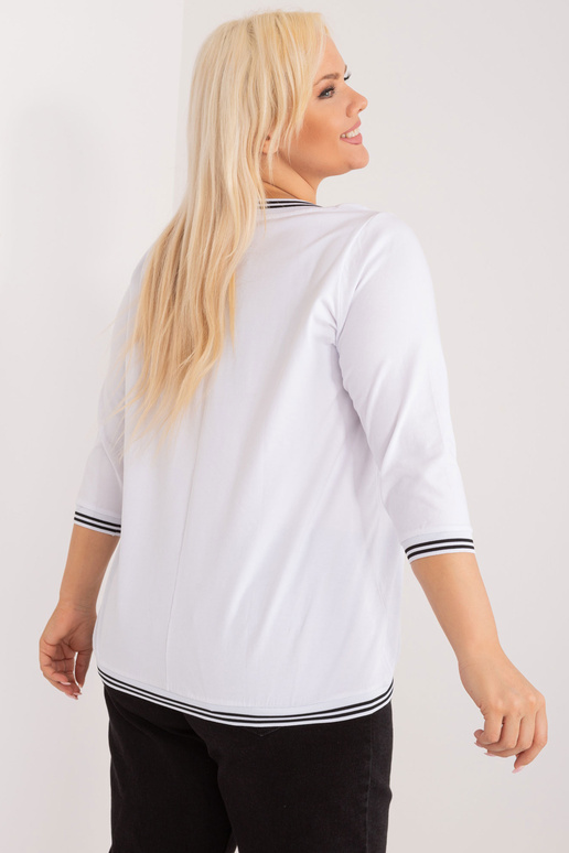 Valge plusssuuruses pluus Pearl Valge plusssuuruses pluus Pearl