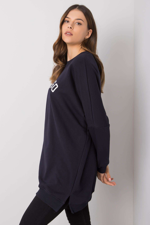 Meresinine tuunika kirjaga Corazon...