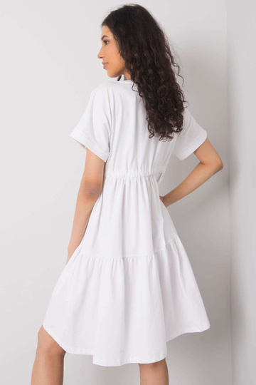 Valge vabaaja kleit Sebille...