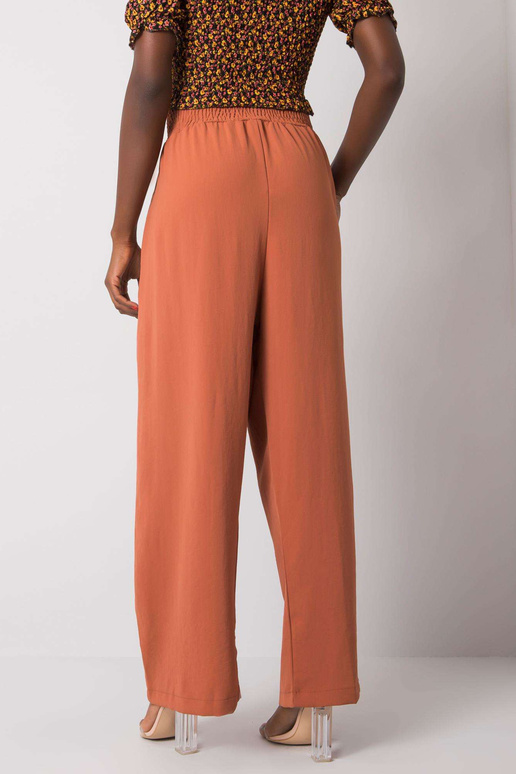 Helepruunid laiad püksid Lareen RUE...