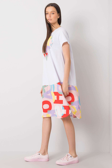 Valge ja heleroosa...