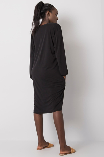 Must V-kaelusega kleit Yetta