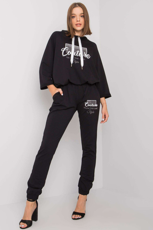 Must komplekt Martille aplikatsioonidega